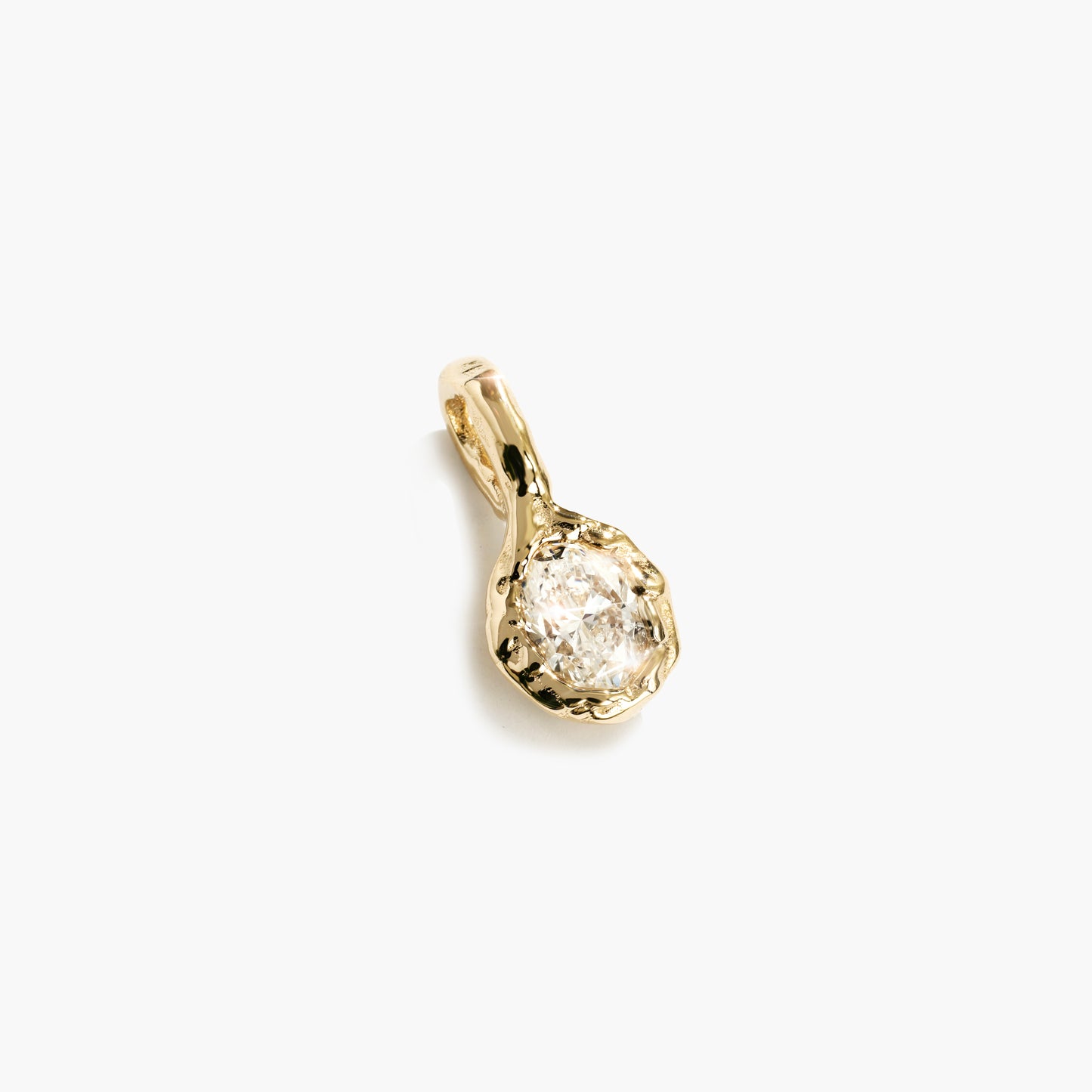 VERVE OVAL DIAMOND PENDANT