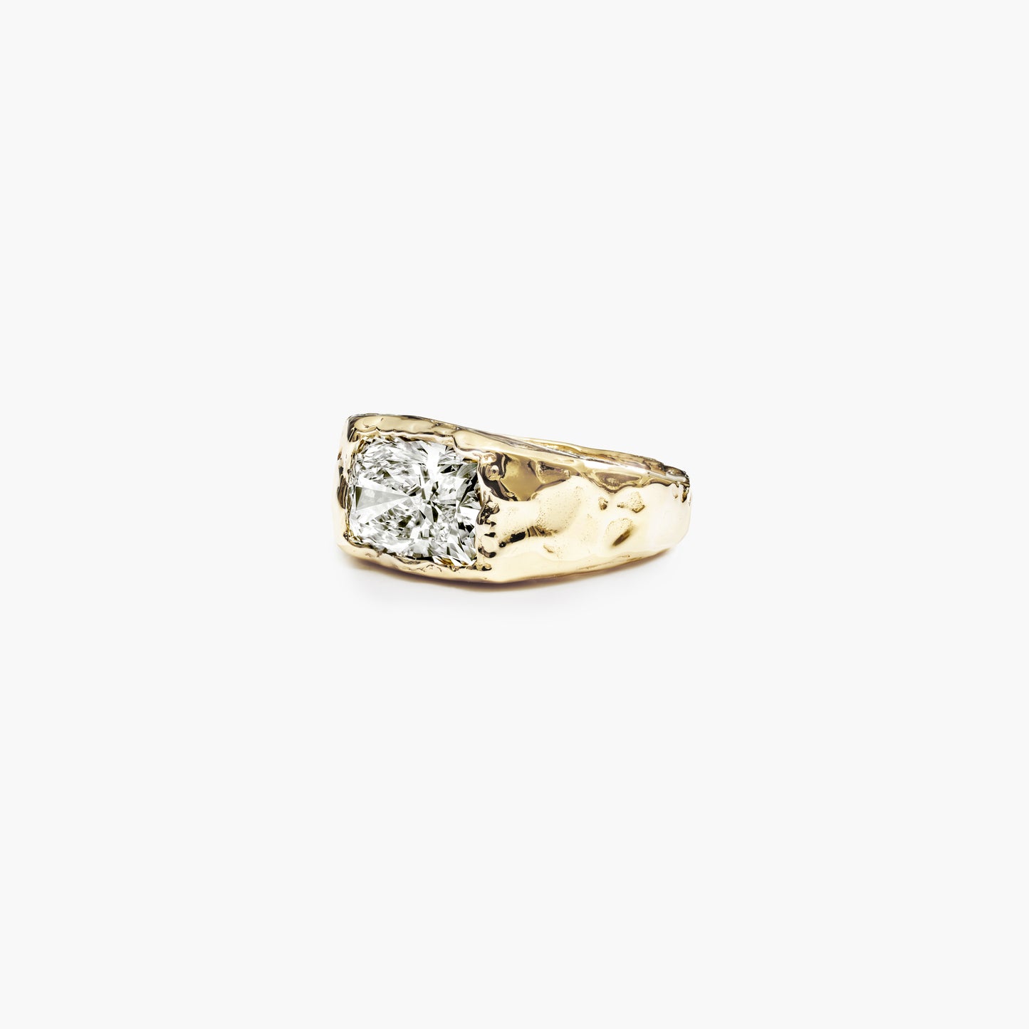 VOYAGE CUSHION DIAMOND RING BOLD