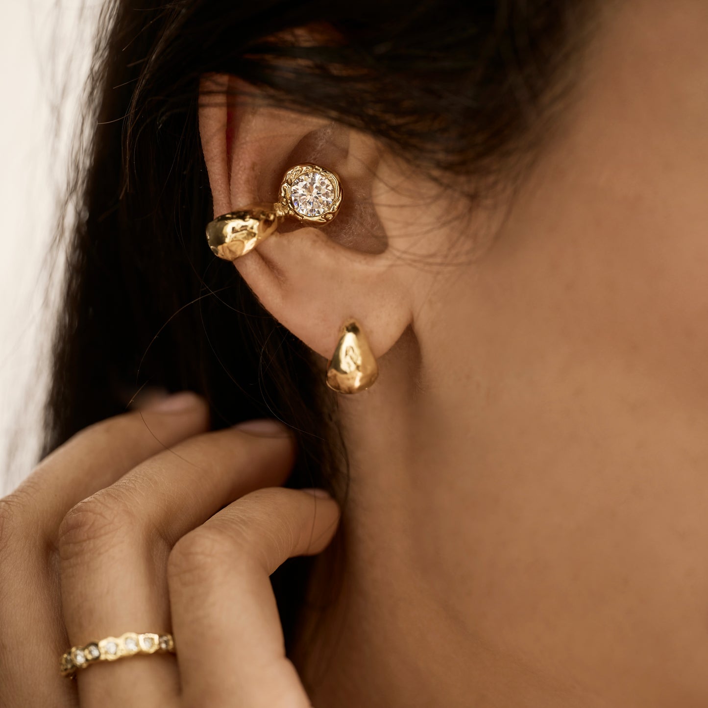 VERVE DIAMOND EAR CUFF
