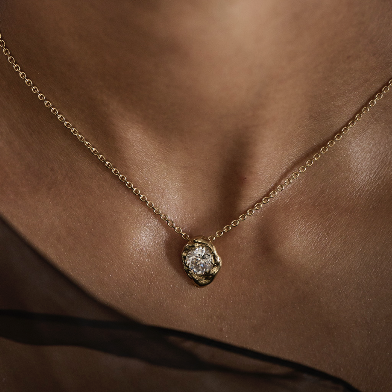 ALFA DIAMOND PENDANT NECKLACE