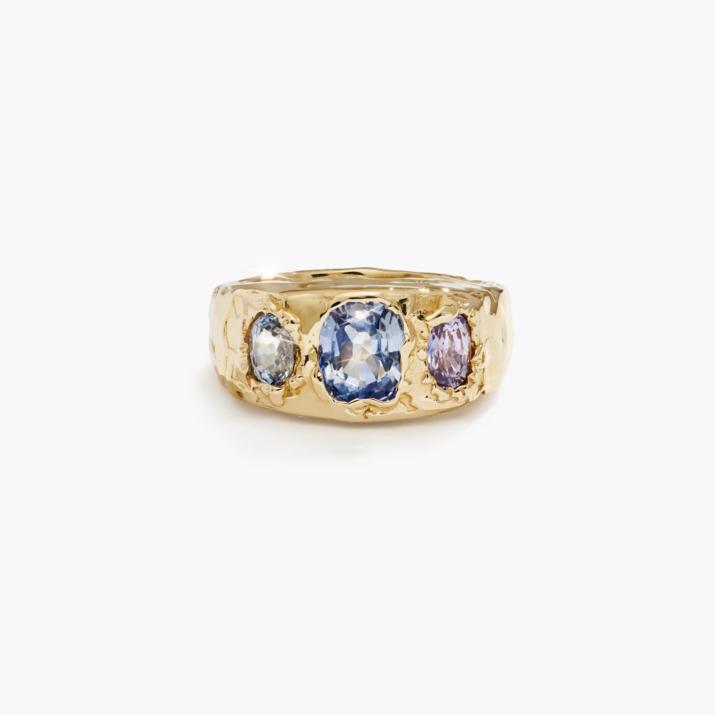 VOYAGE RING BOLD, BLUE SAPPHIRES