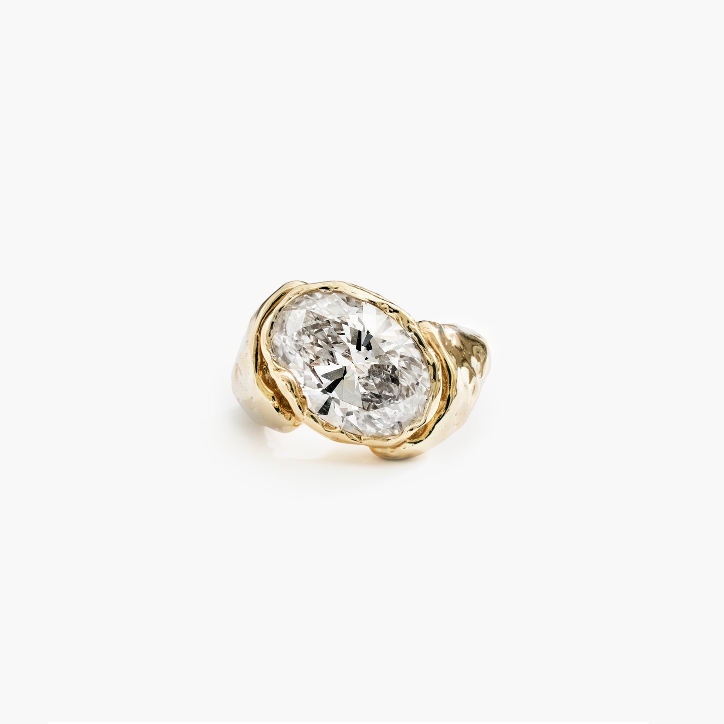 EVOKE OVAL DIAMOND PINKY RING