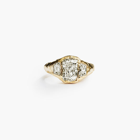VOYAGE TRINITY DIAMOND RING LIGHT