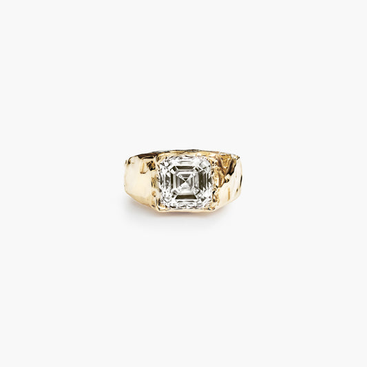 VOYAGE ASSCHER DIAMOND RING