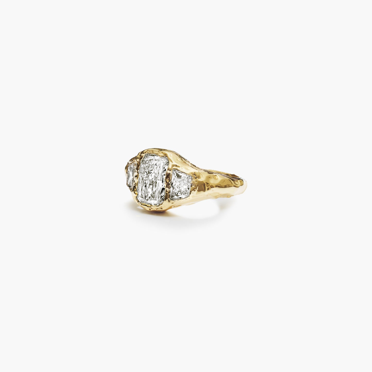 VOYAGE TRINITY DIAMOND RING LIGHT