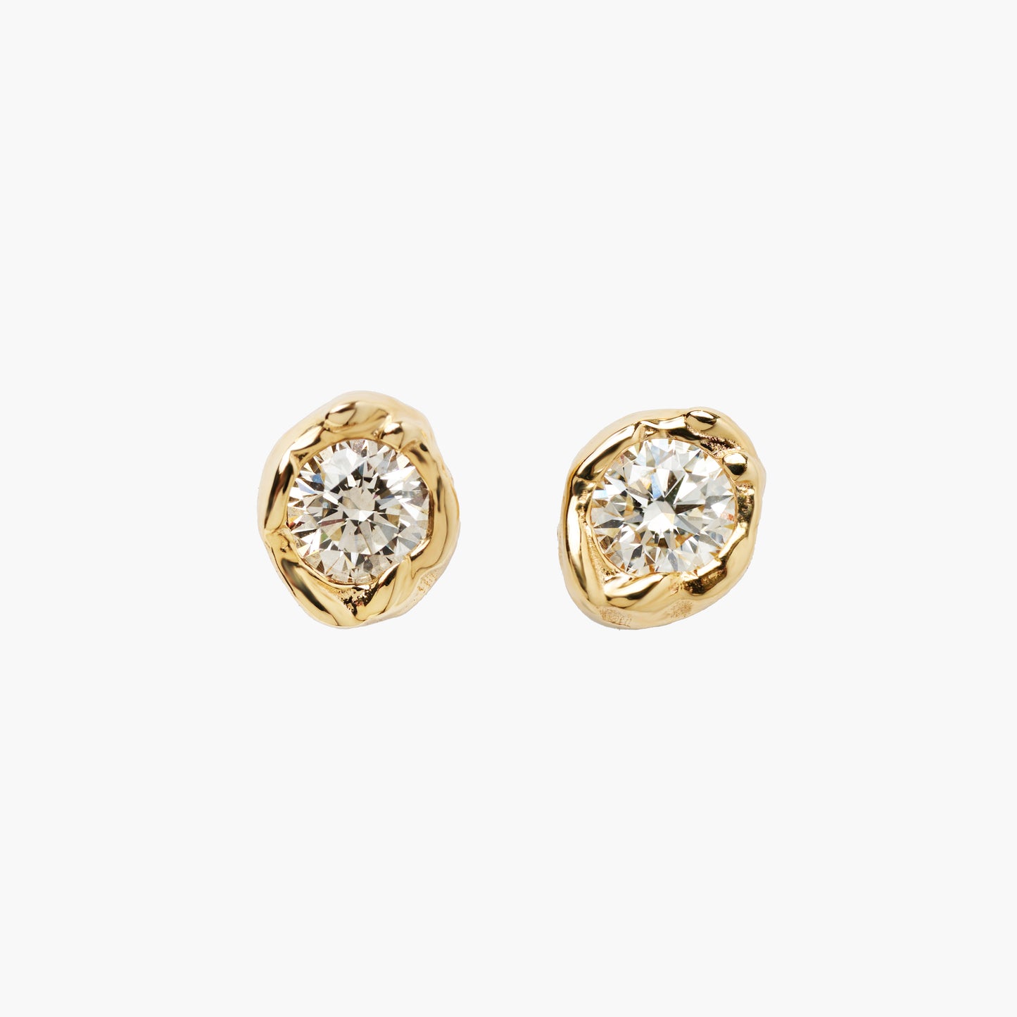 ALFA DIAMOND EAR STUDS BOLD